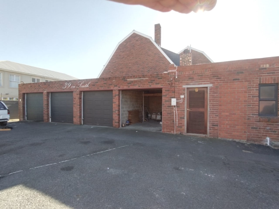 To Let 3 Bedroom Property for Rent in Table View Western Cape